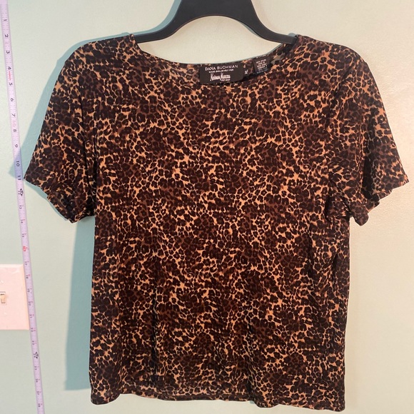 🍂Neiman Marcus Women’s Leopard Print Top🍂 - Picture 1 of 10